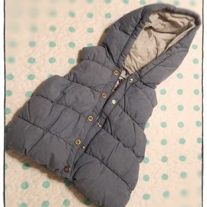 Gymboree hooded puffer vest size 4T-5T